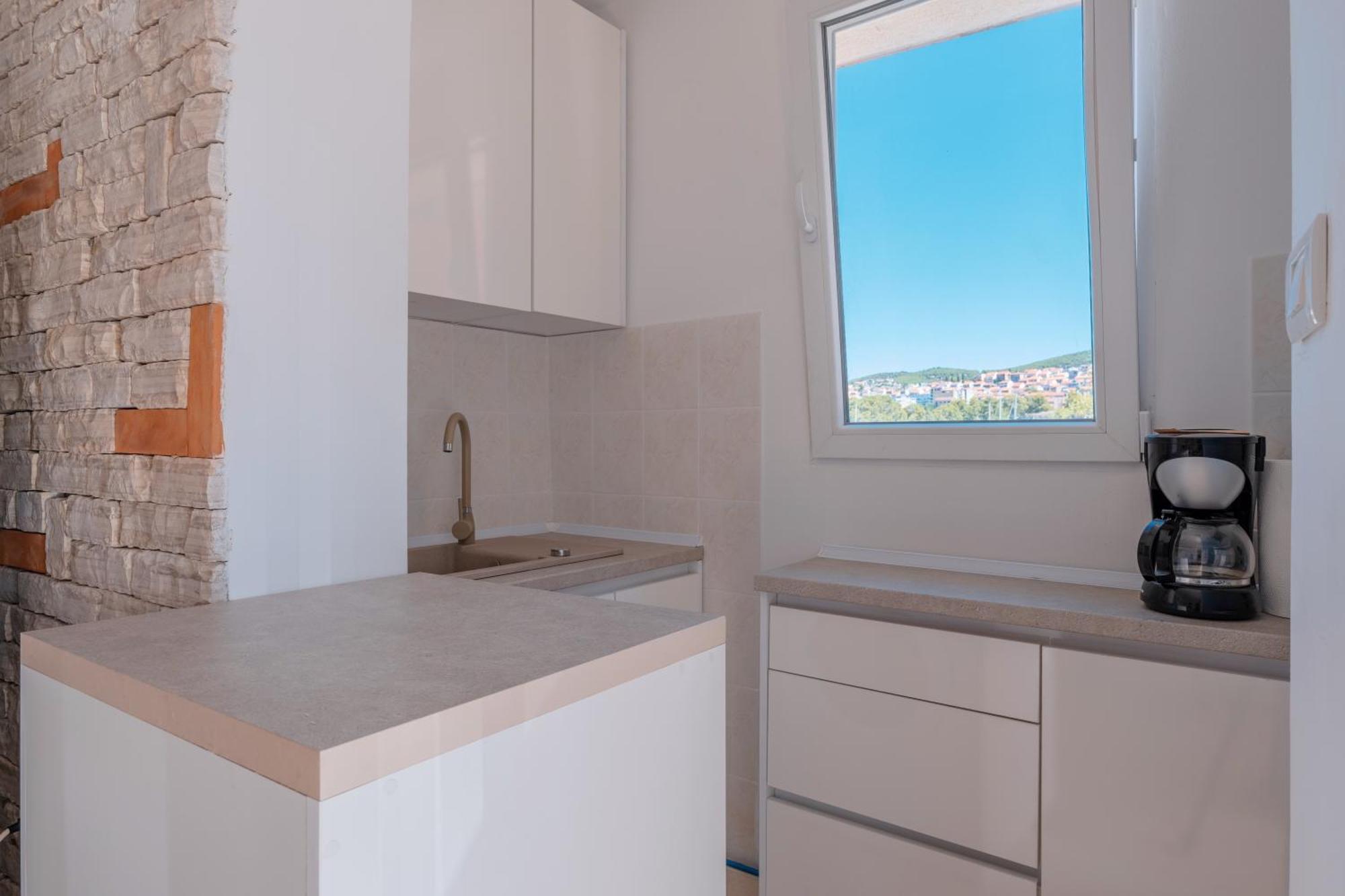Apartments Ema Шибеник Екстер'єр фото